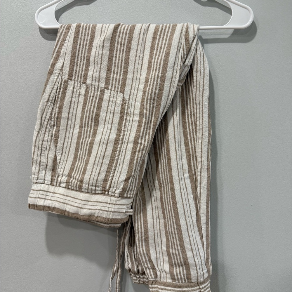 Per Se Brown and White Striped Joggers